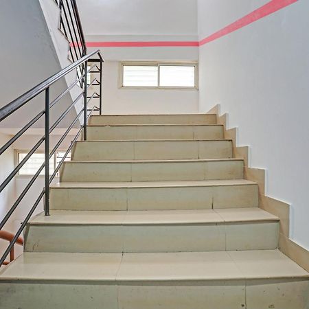 Spot On The New View Regency Hotel Thiruvananthapuram Exterior foto
